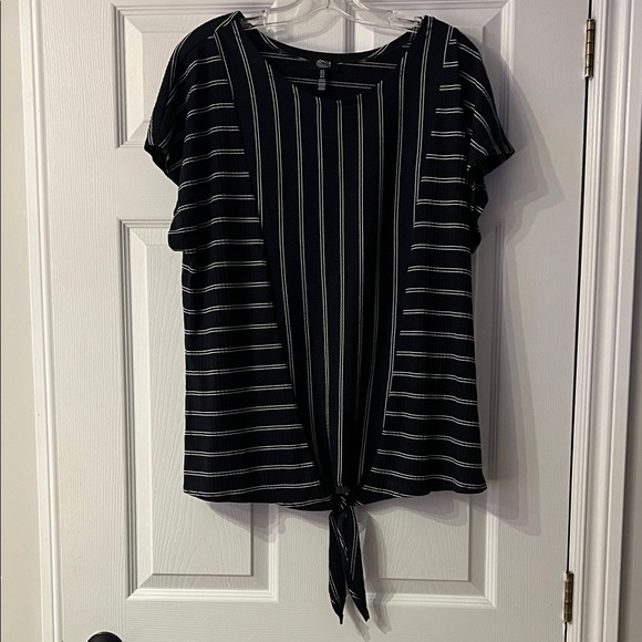 Jones New York Tops - Jones New York Navy and White Striped Blouse